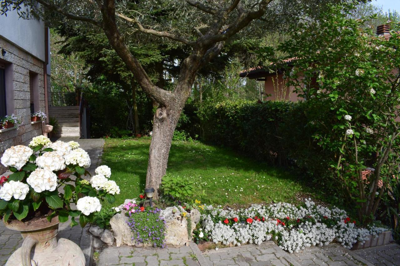 casa belvedere Monzambano Eksteriør bilde